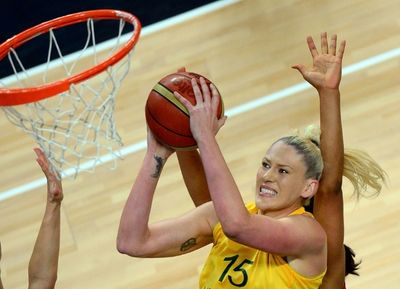 Basketball great Jackson gets Australia call-up aged 41