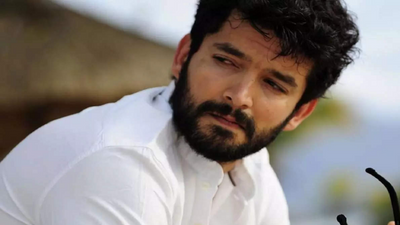 Bengaluru: Kannada actor Diganth Manchale discharged after spine surgery