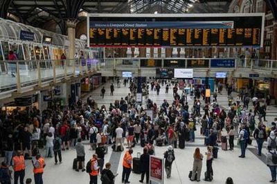 London train and Tube strike latest LIVE: Rail strikes may escalate if there is no deal, warns RMT boss on second day of disruption