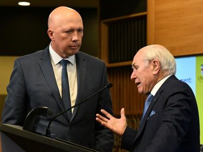 Dutton 'principled, pragmatic': Howard