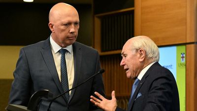 Dutton ‘principled, pragmatic’: Howard