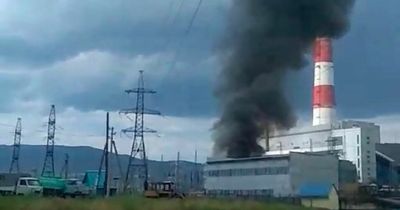 Giant explosion at Russian power station causes blackout near uranium mine