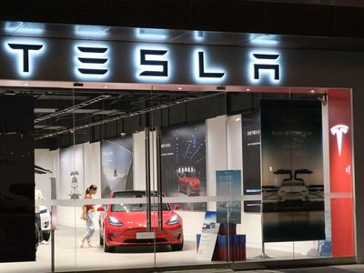 Tesla Said To Be Planning 2-Week Halt At Giga Shanghai In July