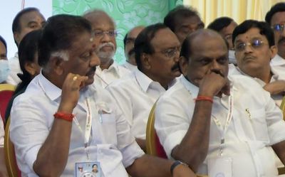 Panneerselvam still ready for talks, says AIADMK deputy coordinator Vaithilingam