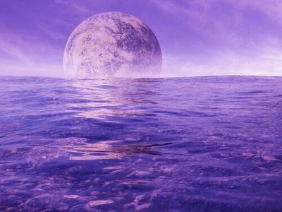 Molecular ice could enable life on alien ocean planets