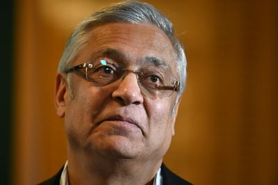 Yorkshire chairman Patel targeted by abusive letters in Rafiq racism row