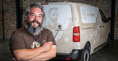 Mesmerising video shows muddy van transformed into iconic van Gogh masterpiece