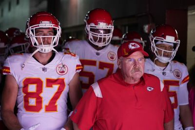 10 biggest salary cap hits for the Chiefs in 2022