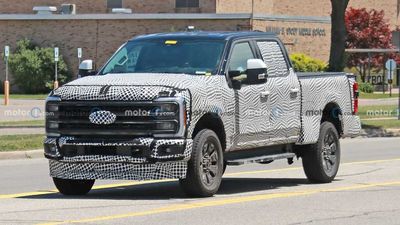 Ford Super Duty Lariat Spied With Least Amount Of Camouflage Yet