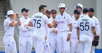 England and New Zealand share spoils on topsy-turvy first day of third Test