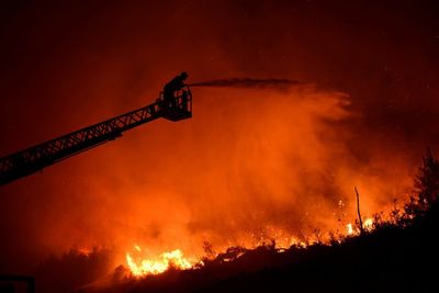 Israeli planes help fight wildfire in Cyprus breakaway north