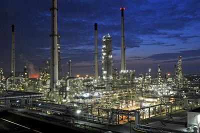 Refineries hit back at tax