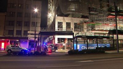 Adelaide man seriously injured after falling from King William Street building