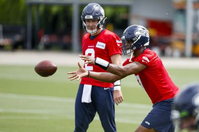 Seahawks rookies and veterans to report to training camp on July 26