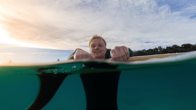 Two Aussies Have Helped Curb Plastic Pollution With This Wooden Surfboard We Love To See It