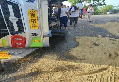 HP: 14 injured after bus overturns in Bilaspur