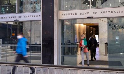 What does the Reserve Bank’s 3.5% pay rise ‘anchor’ mean for Australian workers?