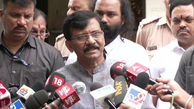 Maharashtra Turmoil: Sanjay Raut alleges Union Minister of threatening NCP chief Sharad Pawar