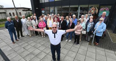 Senior residents' group in Lanarkshire get away for the day with bus run