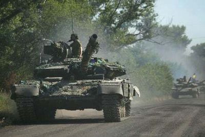 Severodonetsk: Ukrainian forces must retreat from key eastern city, says governor