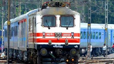 UP: Railway driver suffers from cardiac arrest on train running to Kanpur, later declared dead