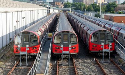 London Underground workers vote for more strike action