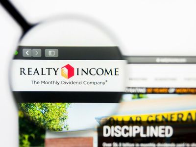 Is Realty Income The Best Net Lease REIT Play?