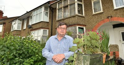 Dad's fury over abandoned rat-infested house next door that has been empty for 24 years