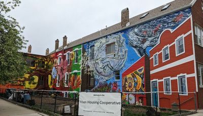 Hector Duarte, Gabriel Villa mural bears a message for longtime Pilsen residents: ‘Fight to stay’