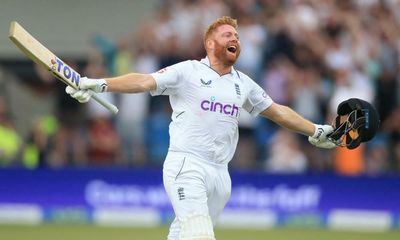 Bairstow’s thrilling knock keeps England in touch with New Zealand