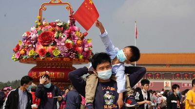 China reopens visas for Australians, but those with a past COVID-19 infection will have to take six PCR tests