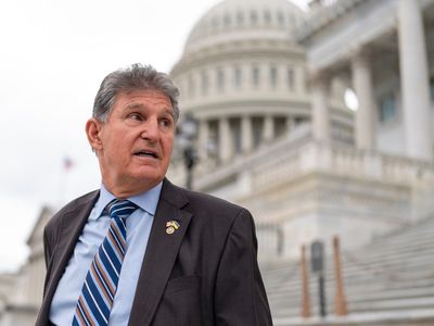 Manchin hits out at Trump-appointed judges who promised they thought Roe was settled issue in their hearings
