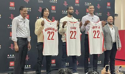 Rockets welcome Jabari Smith, Tari Eason, TyTy Washington to Houston