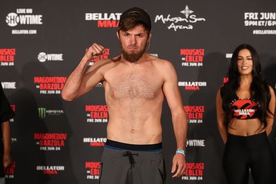 Bellator 282 results: Magomed Magomedov jumps for a guillotine, becomes first to submit Enrique Barzola