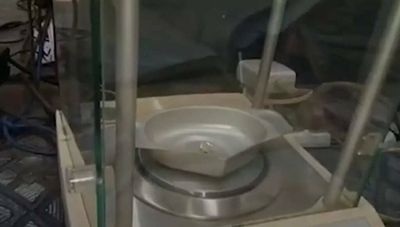 Labourer unearths diamond worth Rs 10 lakh in Panna mine in Madhya Pradesh