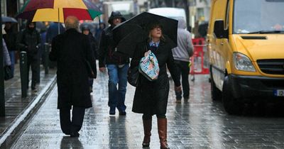 Met Eireann forecast unseasonably wet and windy weather with thunderstorms on way