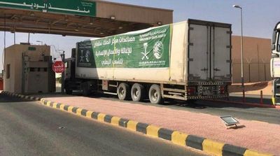 KSrelief Dispatches Over 100 Relief Trucks to Yemen