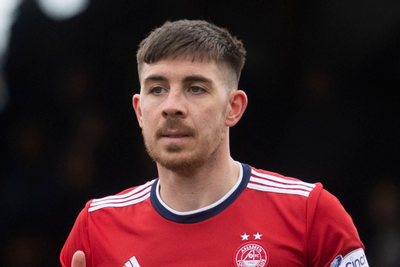 St Mirren 'launch ambitious bid' to sign Aberdeen defender Declan Gallagher