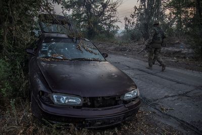 Mayor says Ukrainian troops have 'almost left' Sievierodonetsk