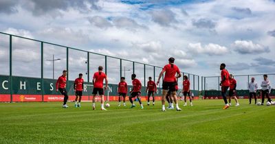 Manchester United players report for pre-season medicals