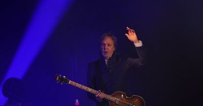 Paul McCartney 'stopped in his tracks' by Glastonbury crowd