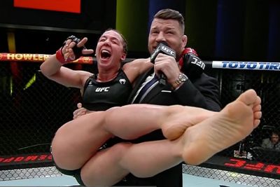 Vanessa Demopoulos surprised Michael Bisping with celebration after UFC on ESPN 38 win