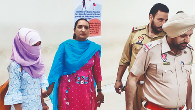 ‘Lovestruck’ teacher from Madhya Pradesh held during attempt to cross over to Pakistan