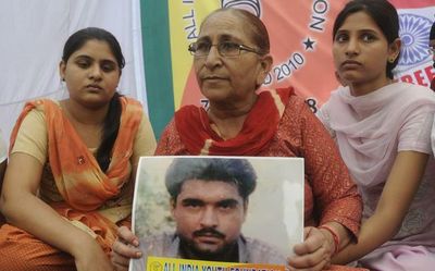 Dalbir Kaur, sister of Sarabjit Singh who died in Pakistan jail, passes away