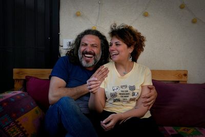 In Lebanon, how to say 'I do' sparks fierce debate