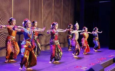 Chinese fans pay rich tributes to China’s legendary Indian classical dancer Zhang Jun