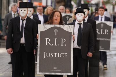 Troubles amnesty plan ‘will protect IRA terrorists who murdered hundreds of soldiers’