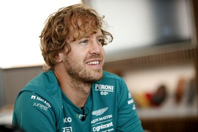 Aston Martin keen for Vettel to stay long-term as F1 talks loom