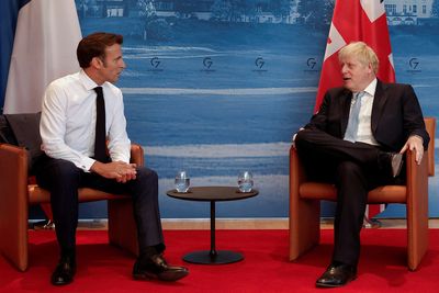 Smiles - and no talk of Brexit - as Macron and Johnson warm up at G7