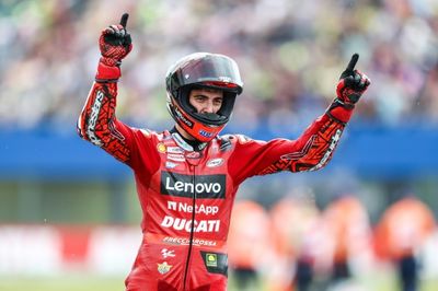 Bagnaia wins Dutch MotoGP after Quartararo crashes out